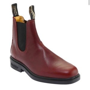 Blundstone Women's Classic 550 Chelsea Boot - Redwood SIZE- US 9/AU SIZE 6